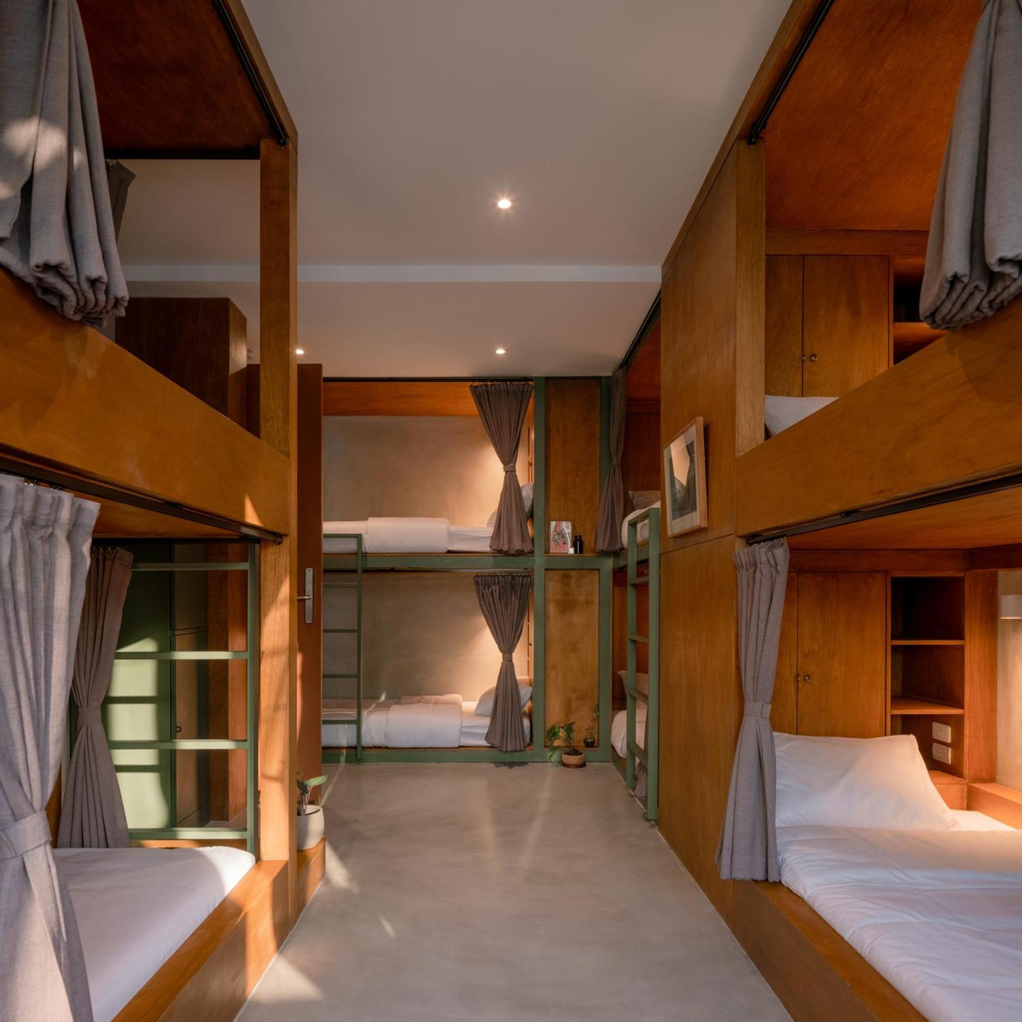 Tamni Hostel Bangkok Szoba fotó